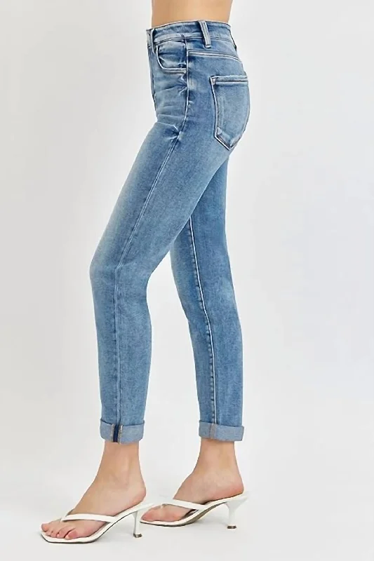 Celebrity Style Crop Roll-Up Jeans In Medium