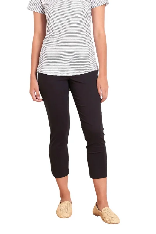 Cozy Dress Trapeze Taper Capri Pants In Black
