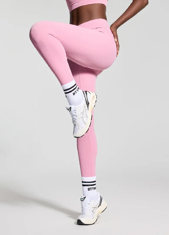Fashionable Inner Wear V-Cut Scrunch Leggings